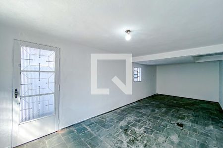 Casa à venda com 171m², 3 quartos e 2 vagasÁrea Externa