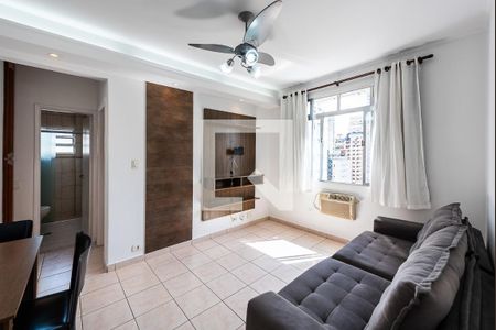 Sala de apartamento para alugar com 1 quarto, 55m² em Boqueirão, Santos
