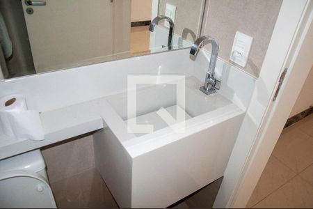 Casa à venda com 100m², 2 quartos e 2 vagas Casa à venda com 100m², 2 quartos e 2 vagasLavabo