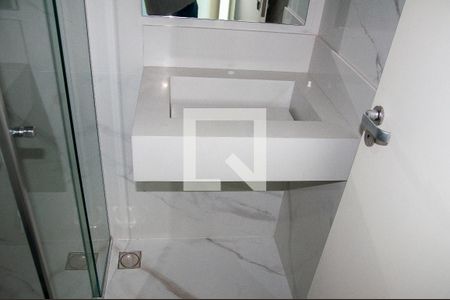 Casa à venda com 100m², 2 quartos e 2 vagas Casa à venda com 100m², 2 quartos e 2 vagasBanheiro