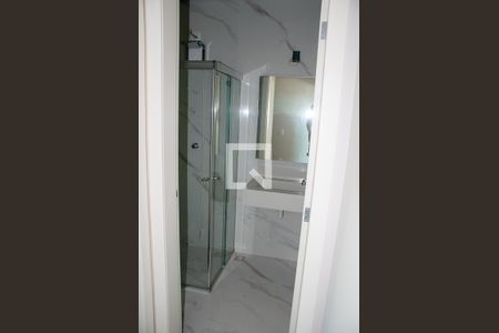 Casa à venda com 100m², 2 quartos e 2 vagas Casa à venda com 100m², 2 quartos e 2 vagasBanheiro