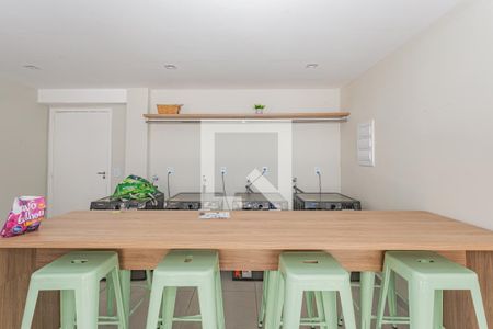 Apartamento para alugar com 61m², 2 quartos e sem vagaLavanderia