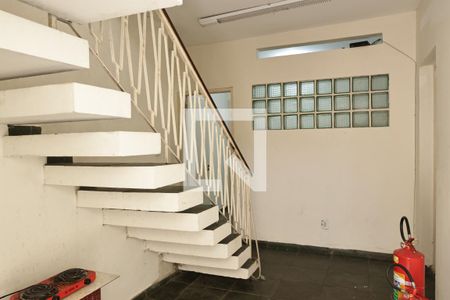 Casa à venda com 250m², 4 quartos e 3 vagasEntrada