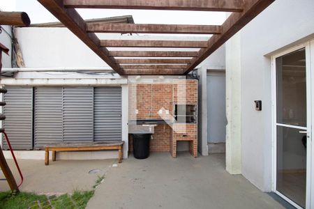 Apartamento para alugar com 28m², 2 quartos e sem vagaÁrea comum - Churrasqueira