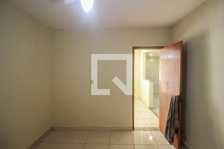 Quarto 1 de casa para alugar com 2 quartos, 60m² em Centro, Nilópolis