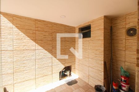 Casa para alugar com 60m², 2 quartos e sem vagaVaranda