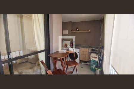 Apartamento para alugar com 49m², 2 quartos e 1 vagaSacada
