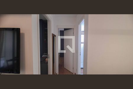 Corredor de apartamento para alugar com 2 quartos, 49m² em Padroeira, Osasco