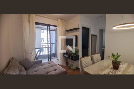 Sala de apartamento para alugar com 2 quartos, 49m² em Padroeira, Osasco