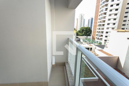 Varanda de kitnet/studio à venda com 1 quarto, 37m² em Vila Azevedo, São Paulo