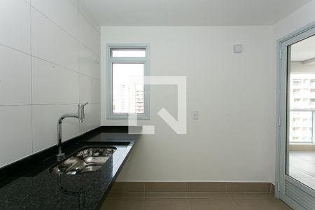 Cozinha de apartamento à venda com 1 quarto, 52m² em Vila Azevedo, São Paulo