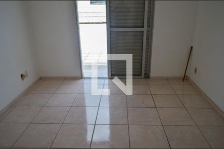 Casa à venda com 180m², 3 quartos e 2 vagasSuíte