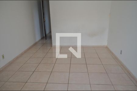 Casa à venda com 180m², 3 quartos e 2 vagasSuíte