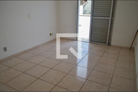 Casa à venda com 180m², 3 quartos e 2 vagasSuíte