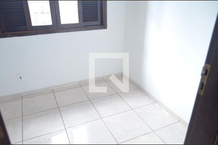 Casa à venda com 180m², 3 quartos e 2 vagasQuarto 3