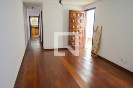 Sala de casa à venda com 3 quartos, 180m² em Rio Pequeno, São Paulo