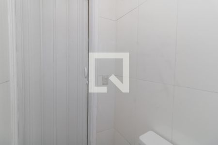 Apartamento à venda com 48m², 2 quartos e 1 vaga Apartamento à venda com 48m², 2 quartos e 1 vagaBanheiro