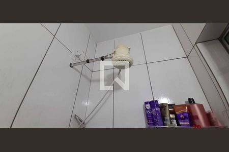 Casa à venda com 241m², 3 quartos e 1 vaga Casa à venda com 241m², 3 quartos e 1 vagaBanheiro Suíte fundos