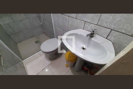 Casa à venda com 241m², 3 quartos e 1 vaga Casa à venda com 241m², 3 quartos e 1 vagaBanheiro casa 2