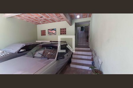 Casa à venda com 241m², 3 quartos e 1 vaga Casa à venda com 241m², 3 quartos e 1 vagaÁrea Externa