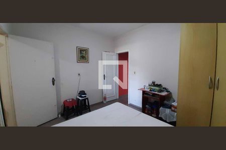 Casa à venda com 241m², 3 quartos e 1 vaga Casa à venda com 241m², 3 quartos e 1 vagaQuarto 1 casa 2