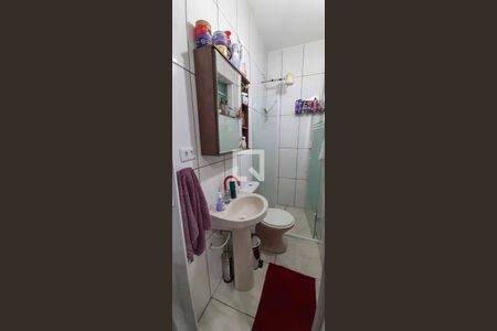 Casa à venda com 241m², 3 quartos e 1 vaga Casa à venda com 241m², 3 quartos e 1 vagaBanheiro Suíte fundos