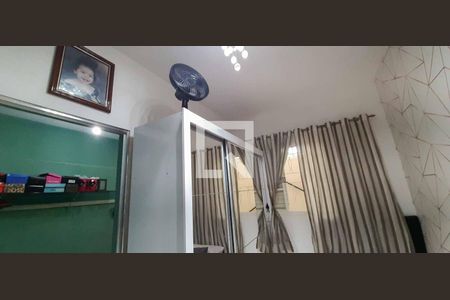 Casa à venda com 241m², 3 quartos e 1 vaga Casa à venda com 241m², 3 quartos e 1 vagaSuíte fundos