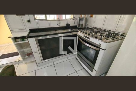 Casa à venda com 241m², 3 quartos e 1 vaga Casa à venda com 241m², 3 quartos e 1 vagaCozinha