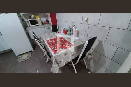 Casa à venda com 241m², 3 quartos e 1 vaga Casa à venda com 241m², 3 quartos e 1 vagaCozinha casa 2