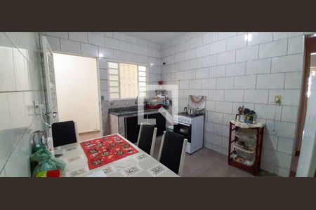 Casa à venda com 241m², 3 quartos e 1 vaga Casa à venda com 241m², 3 quartos e 1 vagaCozinha casa 2