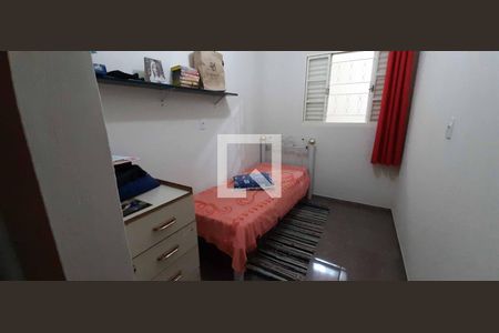 Casa à venda com 241m², 3 quartos e 1 vaga Casa à venda com 241m², 3 quartos e 1 vagaQuarto 2 casa 2