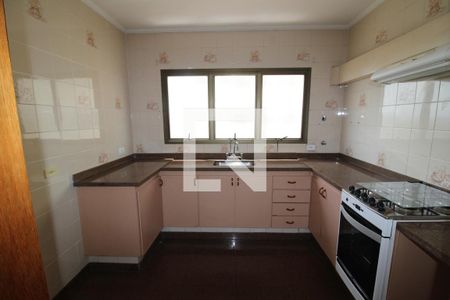 Apartamento à venda com 195m², 4 quartos e 3 vagasCozinha