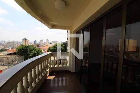 Apartamento à venda com 195m², 4 quartos e 3 vagasSala - varanda