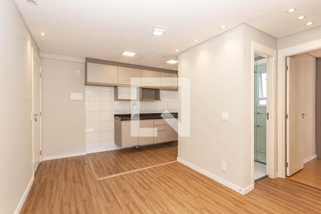 Sala de apartamento para alugar com 2 quartos, 50m² em Jardim São Savério, São Paulo