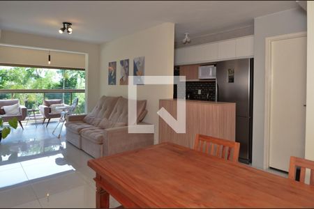 Sala de apartamento para alugar com 3 quartos, 85m² em Recreio dos Bandeirantes, Rio de Janeiro