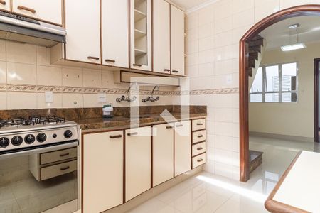 Casa à venda com 180m², 3 quartos e 2 vagasCozinha