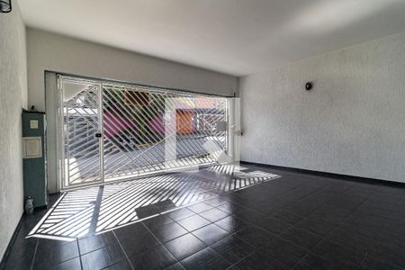 Casa à venda com 180m², 3 quartos e 2 vagasGaragem