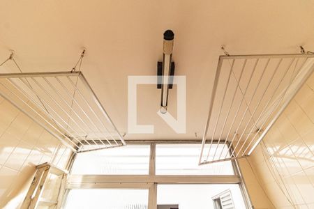 Casa à venda com 180m², 3 quartos e 2 vagasLavanderia