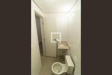 Apartamento à venda com 40m², 2 quartos e sem vaga Apartamento à venda com 40m², 2 quartos e sem vagaBanheiro