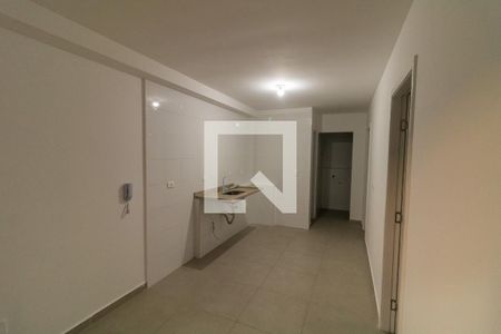 Sala/Cozinha de apartamento à venda com 2 quartos, 40m² em Parque Paineiras, São Paulo