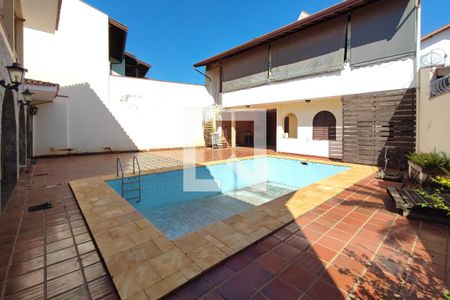 Casa de condomínio à venda com 600m², 6 quartos e 7 vagasPiscina - Quintal