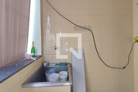 Casa de condomínio à venda com 600m², 6 quartos e 7 vagasÁrea de Serviço