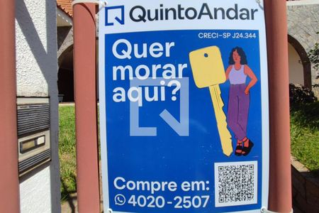 Casa de condomínio à venda com 600m², 6 quartos e 7 vagasPLACA INSTALADA NA FACHADA