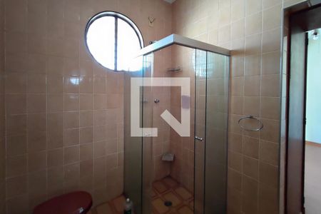 Casa de condomínio à venda com 600m², 6 quartos e 7 vagasBanheiro Quarto Suíte 2