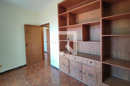 Casa de condomínio à venda com 600m², 6 quartos e 7 vagasEscritório 2