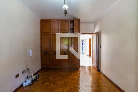 Quarto 1 de casa para alugar com 3 quartos, 400m² em Parque Colonial, São Paulo