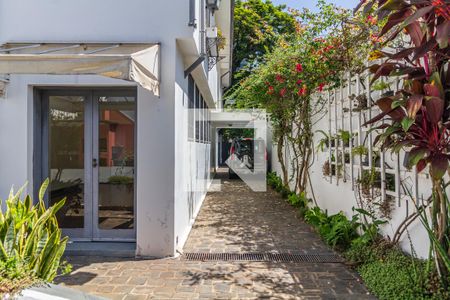 Casa para alugar com 400m², 3 quartos e 1 vagaQuintal