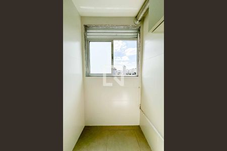 Detalhe da área de serviço de apartamento para alugar com 2 quartos, 41m² em Imirim, São Paulo