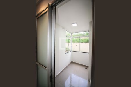 Sala de apartamento para alugar com 2 quartos, 52m² em Jardim Botânico, Brasília