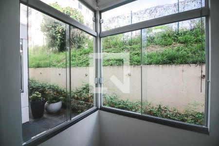 Sala de apartamento para alugar com 2 quartos, 52m² em Jardim Botânico, Brasília